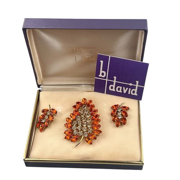 B. David Vintage Brooch & Clip On Earrings Orange Rhinestone Original Box - Picture 1 of 6